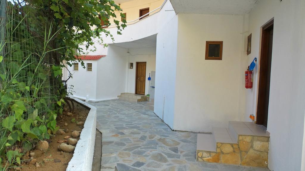 Studios Kaintas Agia Paraskevi  Extérieur photo
